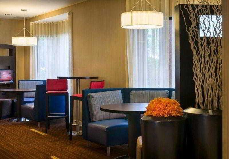 คอร์ตยาร์ด บอสตัน เวสต์โบโรห์ Hotel ภายนอก รูปภาพ